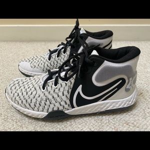 Nike Renew KD Trev 5 Basketball Shoes | worn one time